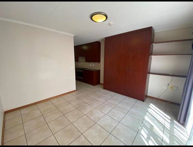 1 BEDROOM APARTMENT FOR SALE IN DOUGLASDALE